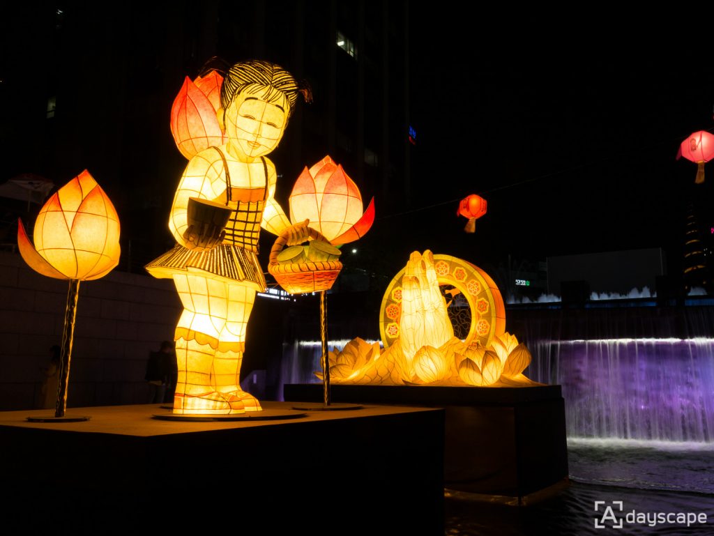 Lotus Lantern Festival 8 Cheonggyecheon Stream