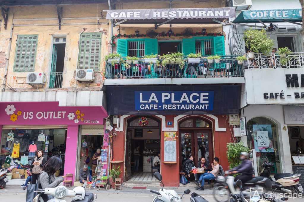 La Place Hanoi 1