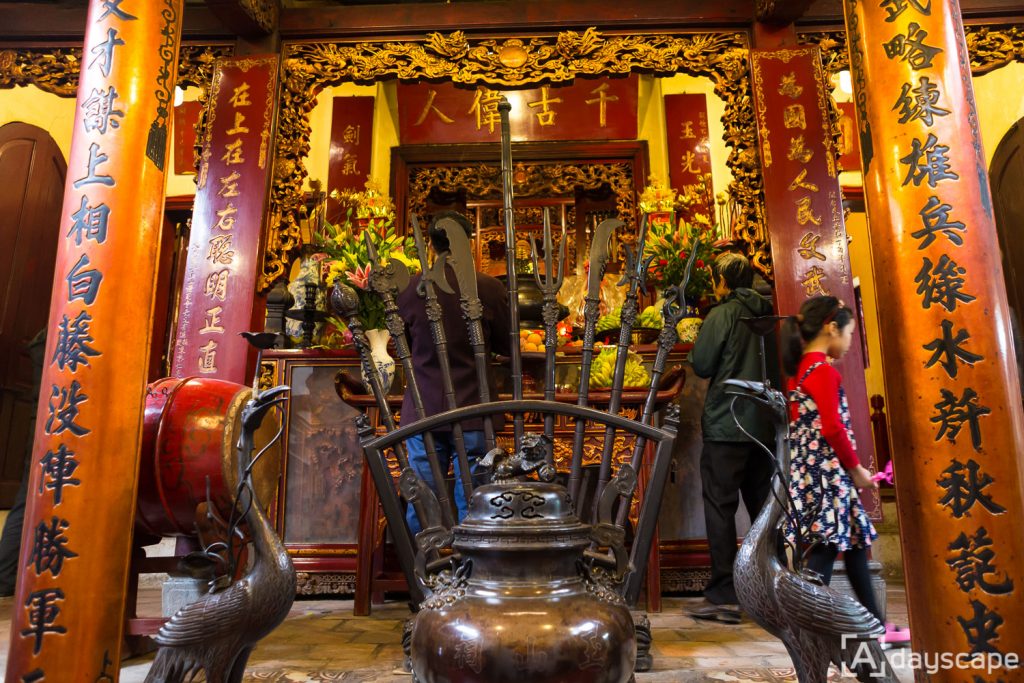 Ngoc Son Temple 4