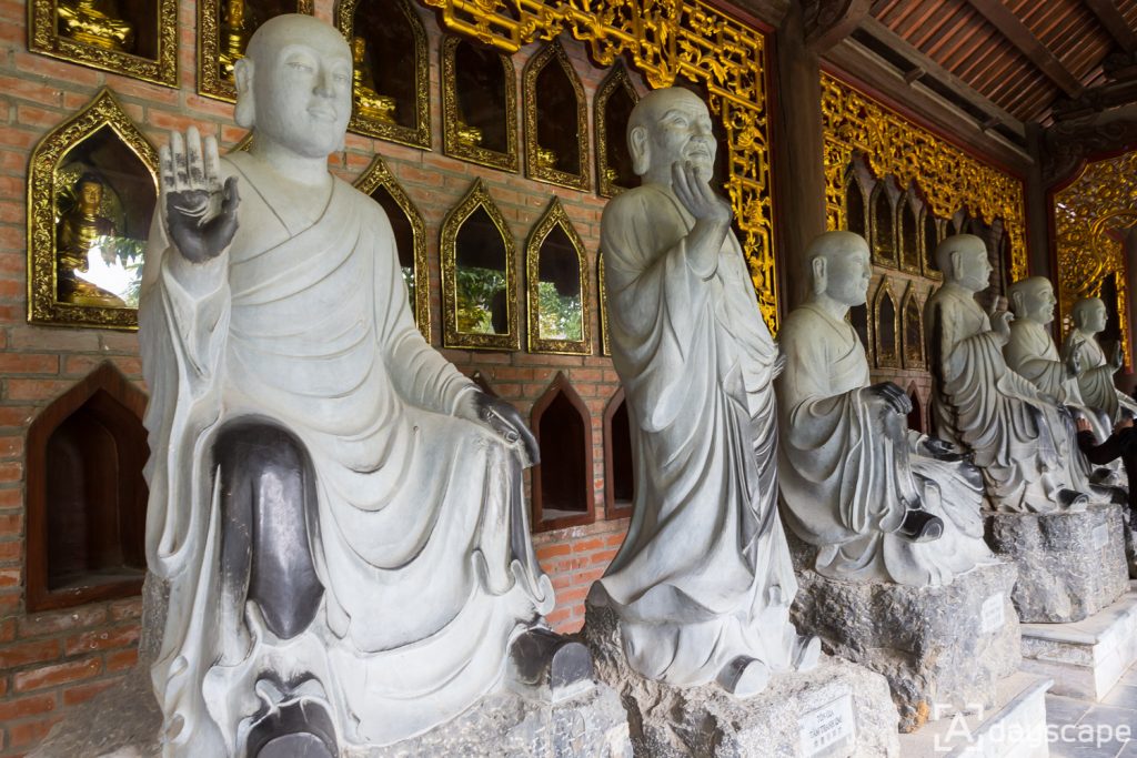 Bai Dinh Pagoda 4