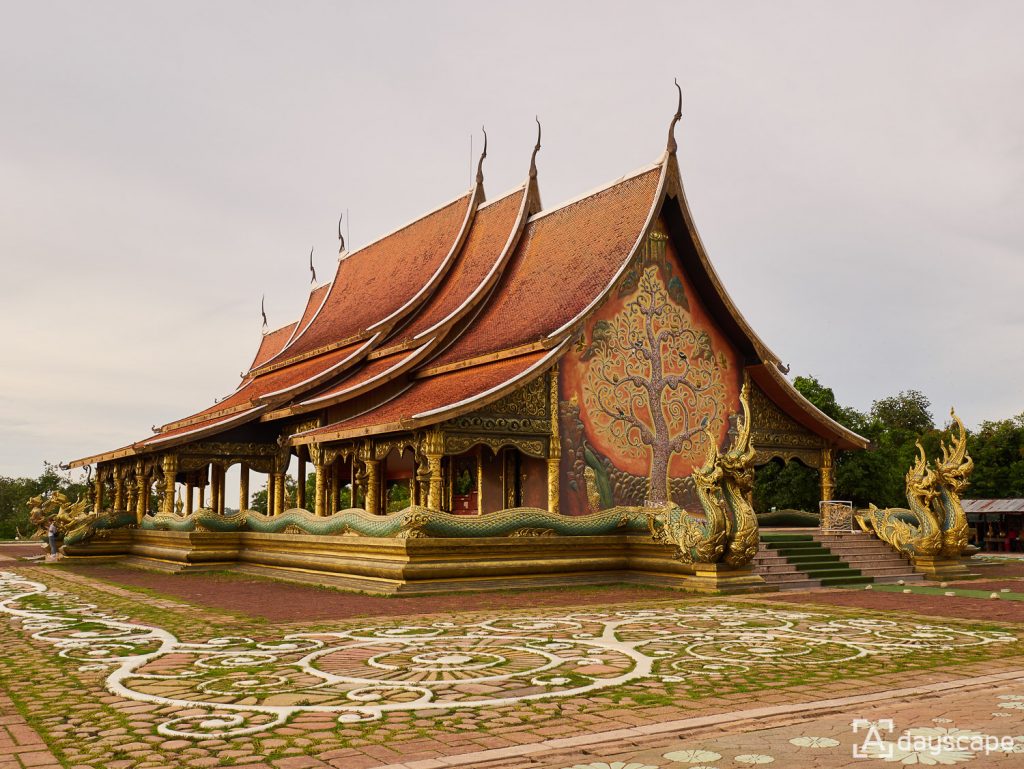 ที่เที่ยวอุบล - วัดสิรินธรวรารามภูพร้าว 1