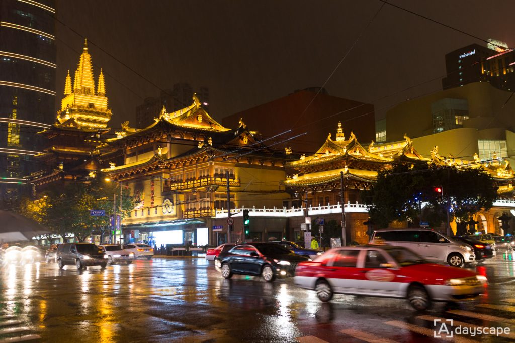 Jing'an Temple Shanghai 1