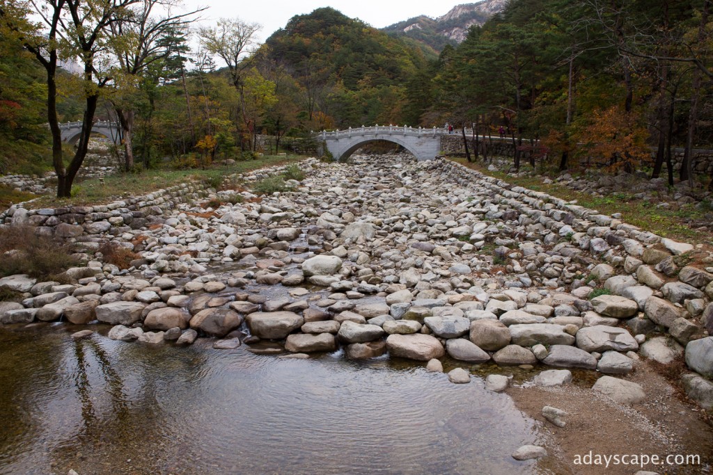 Sinheungsa Temple 06