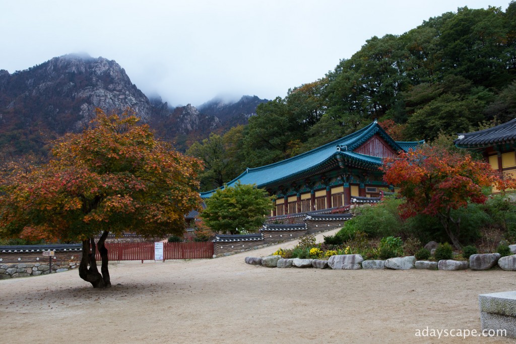 Sinheungsa Temple 07