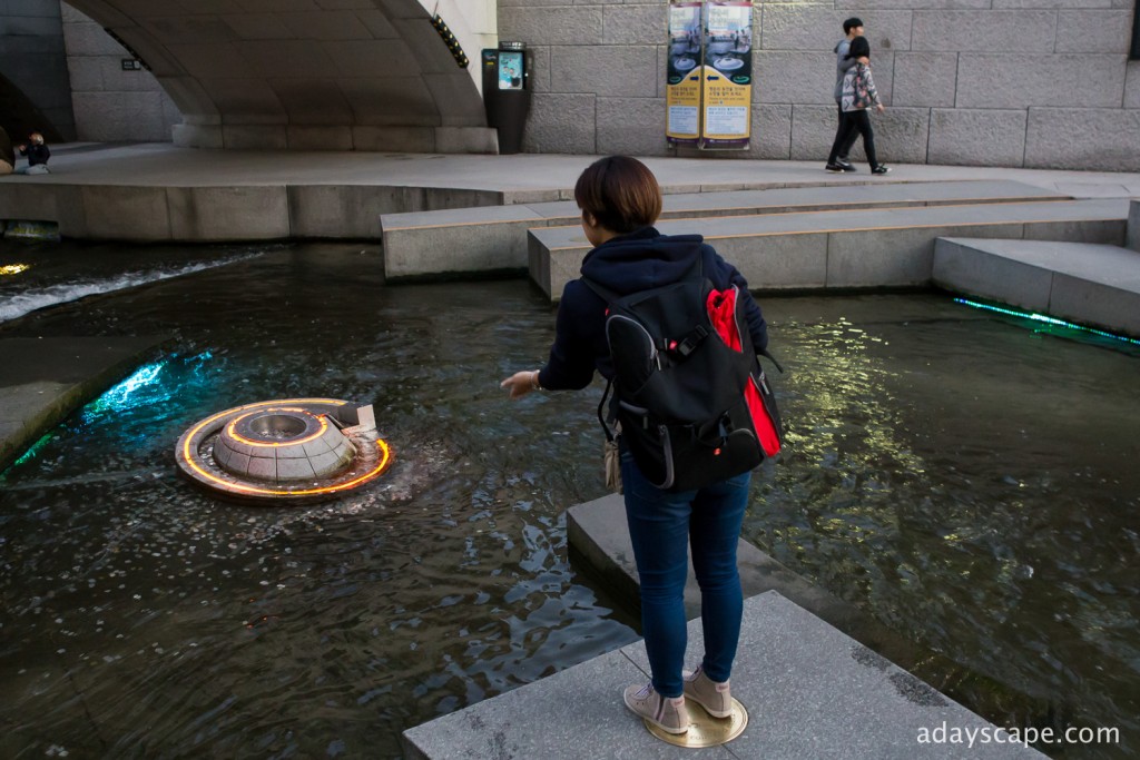 Cheonggyecheon 03