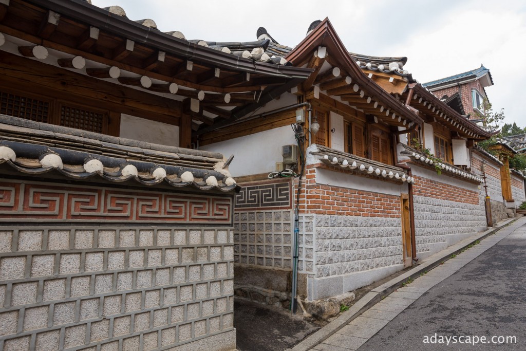 Bukchon Hanok Village 03