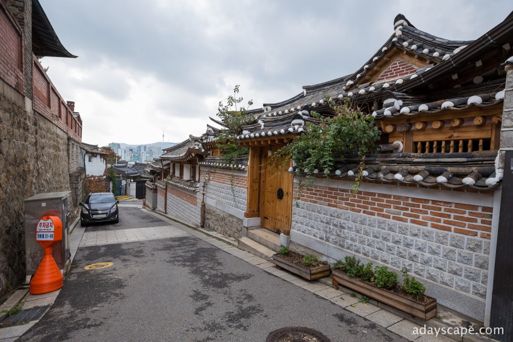 Bukchon Hanok Village 04