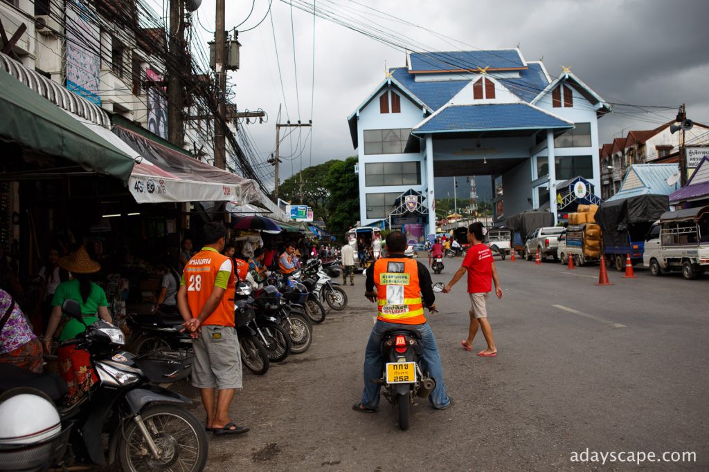 ด่านพรมแดนอำเภอแม่สาย-2