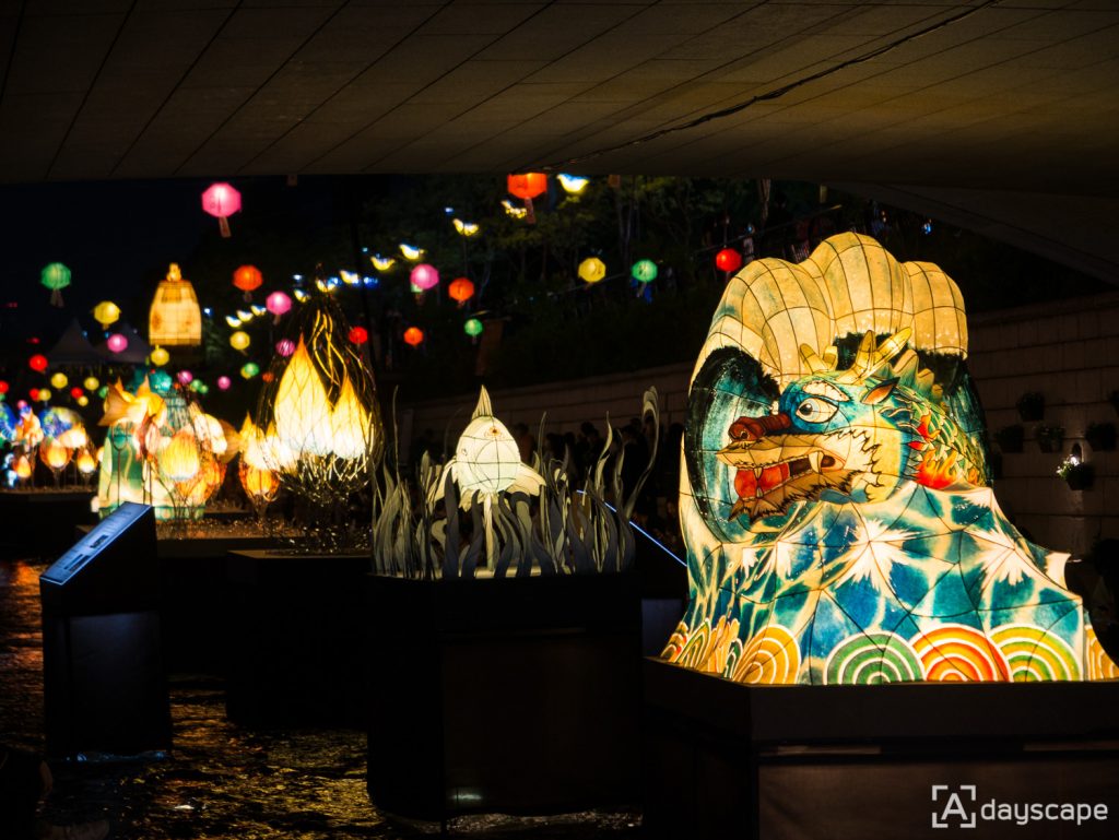 Lotus Lantern Festival 7 Cheonggyecheon Stream
