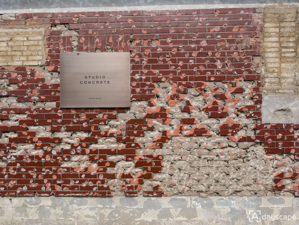 Studio Concrete 4